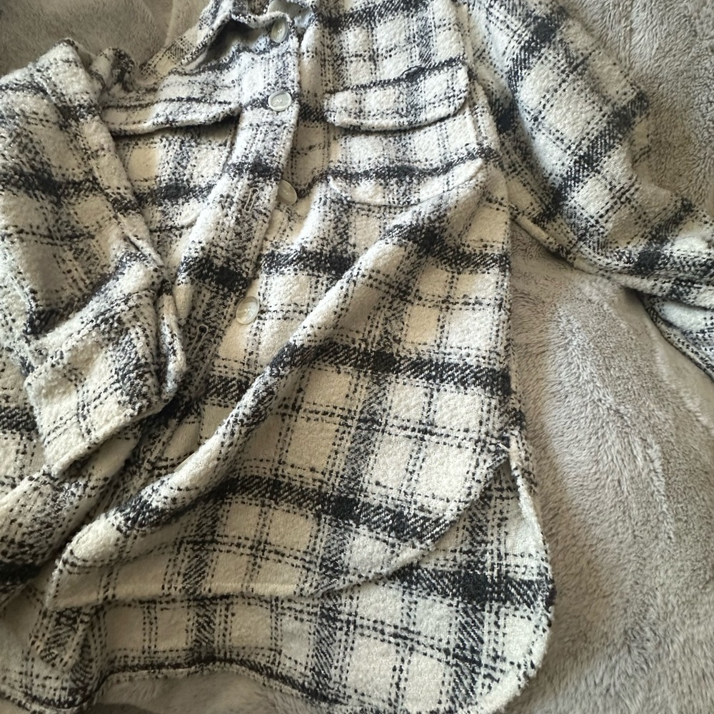 H&M shacket - Picture 5 of 5